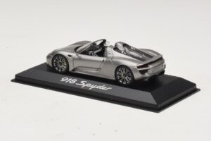 Porsche 918 Spyder Grau Metallic Minichamps 1:43 WAP0201000E Metall – Bild 3 von 4