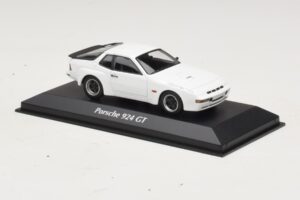 Porsche 924 GT Weiss Maxichamps 1:43 940066121 Metall – Bild 3 von 4