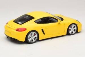 Porsche Cayman 981 Gelb Minichamps 1:18 110062220 Metall – Bild 3 von 8