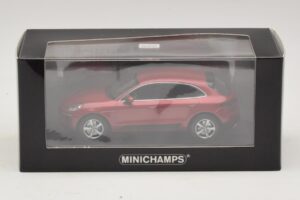 Porsche Macan 95B Rot Metallic Minichamps 1:43 410062600 Metall – Bild 4 von 4
