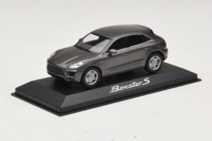 Porsche Macan S Diesel 95B Bronze Metallic Minichamps 1:43 WAP0201510E Metall – Bild 2 von 4