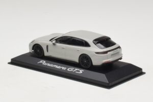 Porsche Panamera GTS 971 Chalk Grey Minichamps 1:43 WAP0207640J Metall – Bild 3 von 4