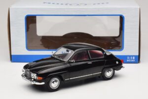 Saab 96 V4 Schwarz MCG 1:18 MCG18063 Metall – Bild 6 von 6