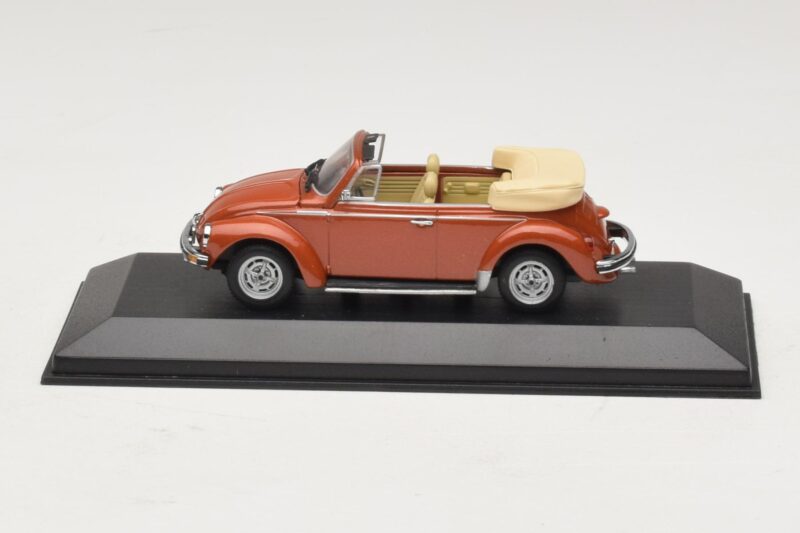 Volkswagen 1200 Cabriolet Hebmuller Rot Minichamps 1:43 Volkswagen 1200 Cabriolet Hebmuller Rot Minichamps 1:43 430052032 Metall