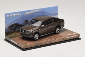 Volkswagen Amarok Braun Metallic Minichamps 1:43 436058361 Metall – Bild 2 von 5