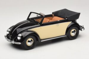 Volkswagen Beetle Cabriolet Schwarz Creme Minichamps 1:18 Volkswagen Beetle Cabriolet Schwarz Creme Minichamps 1:18 107054131 Resin