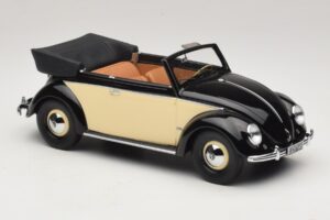 Volkswagen Beetle Cabriolet Schwarz Creme Minichamps 1:18 107054131 Resin – Bild 4 von 6