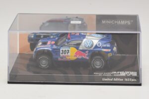 Volkswagen Race Touareg Red Bull #307 B. Saby / M. Perin Dakar Rally 2005 Minichamps 1:43 436055307 Metall – Bild 4 von 5