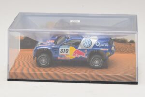 Volkswagen Race Touareg Red Bull #310 Händler Edition 2005 Minichamps 1:43 7LO099400PD310 Metall – Bild 4 von 5