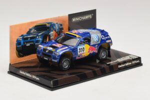 Volkswagen Race Touareg Red Bull #310 J. Kleinschmidt / F. Pons Dakar Rally 2005 Minichamps 1:43 436055310 Metall – Bild 2 von 5