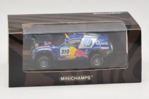 Volkswagen Race Touareg Red Bull #310 J. Kleinschmidt / F. Pons Dakar Rally 2005 Minichamps 1:43 436055310 Metall – Bild 5 von 5