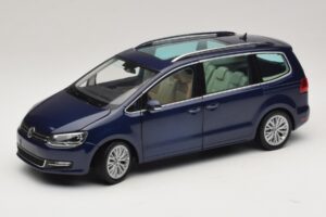 Volkswagen Sharan Blue Metallic Minichamps 1:18 Volkswagen Sharan Blue Metallic Minichamps 1:18 110051000 Metall