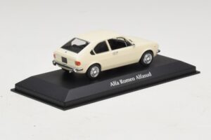 Alfa Romeo Alfasud Weiss Maxichamps 1:43 940120101 Metall – Bild 2 von 5