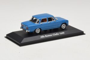 Alfa Romeo Giulia 1600 Blau Maxichamps 1:43 940120900 Metall – Bild 2 von 5