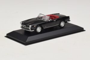 Alfa Romeo Giulia Spider Schwarz Minichamps 1:43 400120730 Metall – Bild 2 von 5