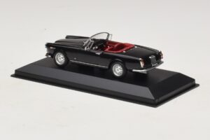 Alfa Romeo Giulia Spider Schwarz Minichamps 1:43 400120730 Metall – Bild 3 von 5