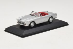 Alfa Romeo Spider 916 3.2 V6 24V Silber Minichamps 1:43 400120330 Metall – Bild 2 von 5