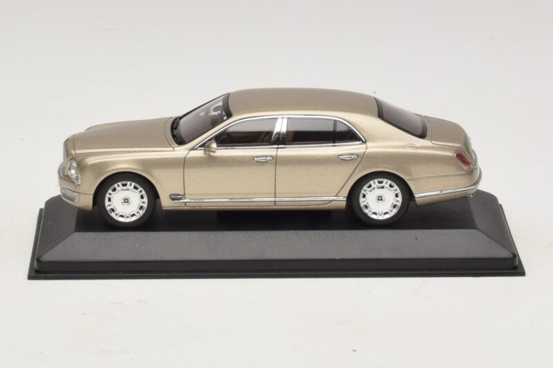 Bentley Mulsanne Gold Metallic Minichamps 1:43 40433 Metall
