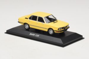 BMW 520 E12 Gelb Maxichamps 1:43 940023001 Metall – Bild 3 von 5
