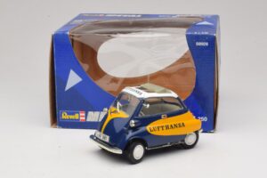 BMW Isetta 250 Lufthansa Revell 1:18 08926 Metall – Bild 8 von 8