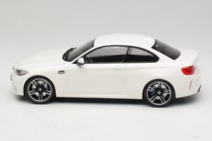 BMW M2 F87 Weiss Minichamps 1:18 155026104 Metall – Bild 3 von 6