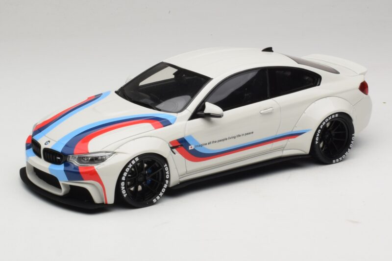 BMW M4 F82 Liberty Walk Ersatzkarton GT Spirit 1:18 BMW M4 F82 Liberty Walk Ersatzkarton GT Spirit 1:18 GT067-R1 Resin