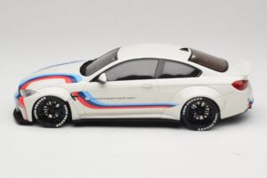 BMW M4 F82 Liberty Walk Ersatzkarton GT Spirit 1:18 GT067-R1 Resin – Bild 3 von 6