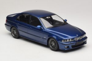 BMW M5 E39 Blau Metallic KK-Scale 1:18 KKDC181621 Metall – Bild 4 von 6