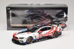 BMW M8 GTE #25 BMW Team RLL B. Auberlen / A. Sims 6 Hours of Watkins Glen 2018 Minichamps 1:18 155182995 Metall – Bild 6 von 6