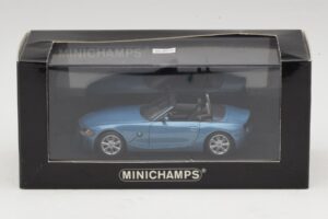 BMW Z4 E85 Hellblau Metallic Ersatzkarton Minichamps 1:43 80420144054-R1 Metall – Bild 5 von 5