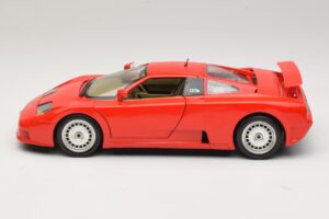 Bugatti EB110 Rot Bburago 1:18 3055-P1 Metall – Bild 4 von 8