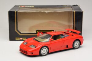 Bugatti EB110 Rot Bburago 1:18 3055-P1 Metall – Bild 8 von 8