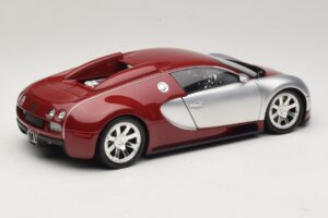 Bugatti Veyron Centenaire Edition Chrome Red Minichamps 1:18 100110851 Metall – Bild 3 von 8