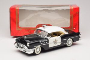 Buick Century Sun State Patrol Mira 1:18 6118 Metall – Bild 8 von 8