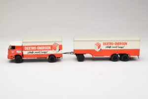 Bussing LU 11/16 Kofferanhänger Dextro Energen Minichamps 1:43 499073940 Metall – Bild 3 von 6