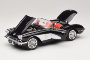 Chevrolet Corvette C1 Tuxedo Black AUTOart 1:18 71142 Metall – Bild 2 von 8