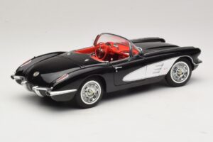 Chevrolet Corvette C1 Tuxedo Black AUTOart 1:18 71142 Metall – Bild 3 von 8