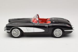 Chevrolet Corvette C1 Tuxedo Black AUTOart 1:18 71142 Metall – Bild 4 von 8