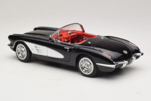 Chevrolet Corvette C1 Tuxedo Black AUTOart 1:18 71142 Metall – Bild 7 von 8