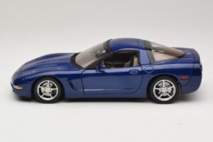 Chevrolet Corvette C5 Commemorative Edition Blau AUTOart 1:18 71157 Metall – Bild 5 von 9