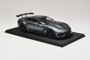 Chevrolet Corvette C7 ZR-1 Shadow Grey Metallic TopSpeed 1:18 TS0148 Resin – Bild 4 von 6