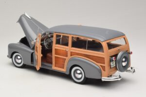 Chevrolet Fleetmaster Woody Grau Maisto 1:18 31854 Metall – Bild 5 von 8