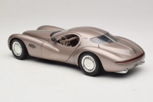 Chrysler Atlantic Beige Guiloy 1:18 68570 Metall – Bild 7 von 8