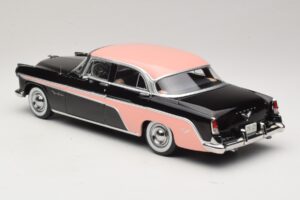 DeSoto Fireflite Sedan Schwarz & Rosa KK-Scale 1:18 KKDC181542 Metall – Bild 5 von 6