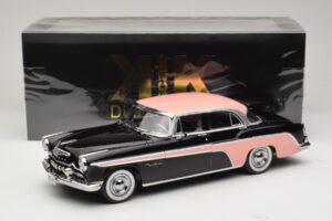 DeSoto Fireflite Sedan Schwarz & Rosa KK-Scale 1:18 KKDC181542 Metall – Bild 6 von 6