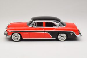 DeSoto Fireflite Sedan Rot & Schwarz KK-Scale 1:18 KKDC181541 Metall – Bild 3 von 6
