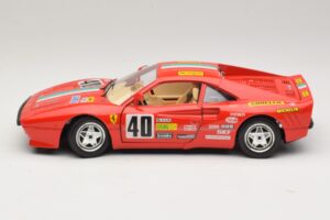 Ferrari 288 GTO #40 Rot Bburago 1:18 3027-P4 Metall – Bild 4 von 8