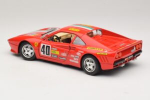 Ferrari 288 GTO #40 Rot Bburago 1:18 3027-P4 Metall – Bild 7 von 8