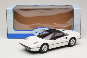 Ferrari 308 GTS Weiss MCG 1:18 MCG18664 Metall – Bild 6 von 6