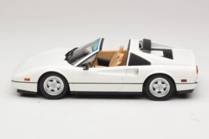 Ferrari 328 GTS US Version Weiss KK-Scale 1:18 KKDC181703 Metall – Bild 4 von 7